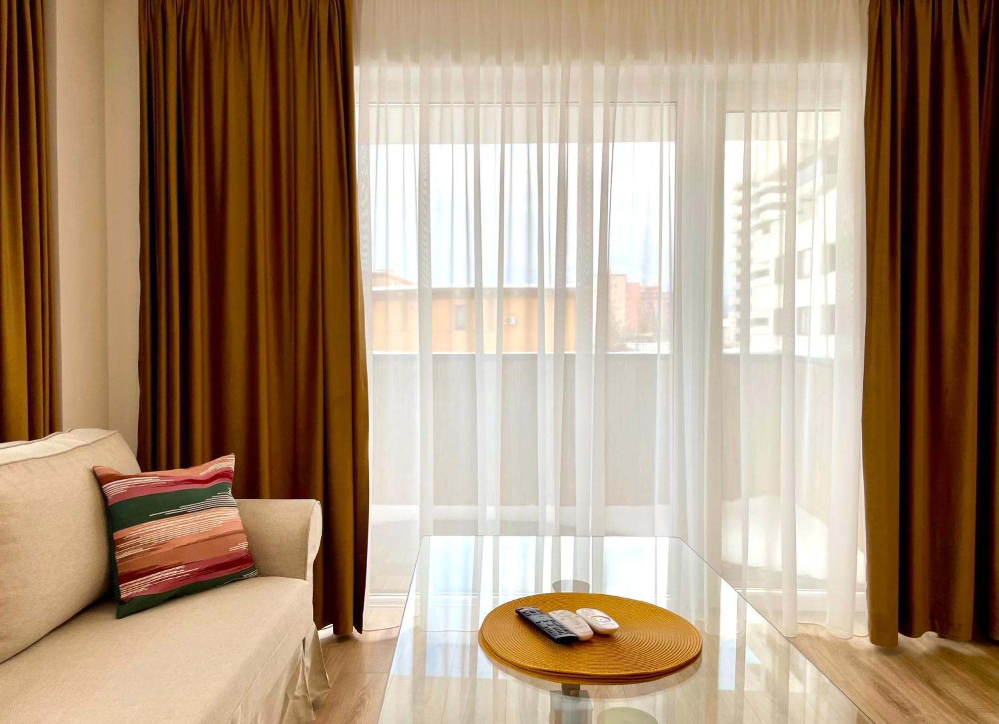 Carpatilor Urban Escape With Free Parking And Ac *