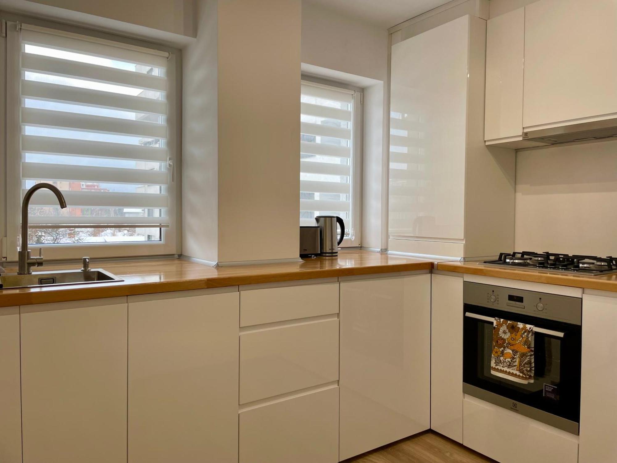 Carpatilor Urban Escape With Free Parking And Ac Apartament *