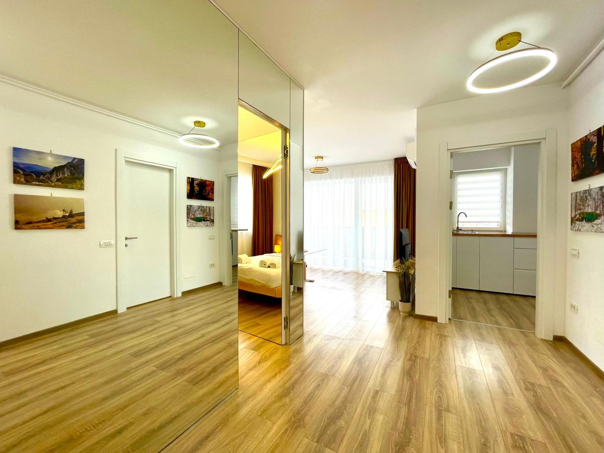 Apartament Carpatilor Urban Escape With Free Parking And Ac *